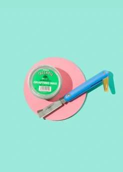 Terrebonne Garden Tools Grafting Wax Tin
